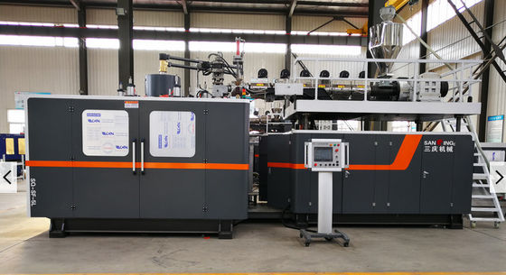 Máy thổi khuôn quay 3 lít 3,65 * 1 * 3m Sản lượng 90KG / HR
