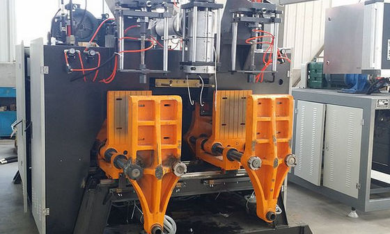 Máy thổi khuôn 4kN 5 lít
