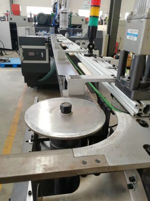 Máy thổi chai tự động 40kg / H