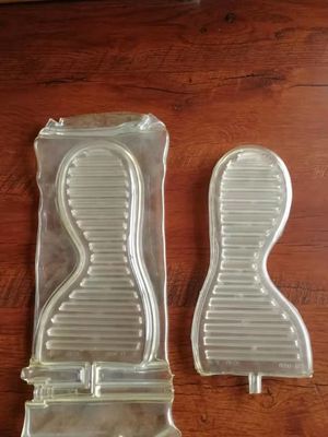 Máy làm đế giày 2 màu 50kg / H Pvc Blow Molding 14000kg