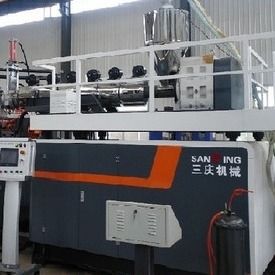 Máy thổi khuôn trục vít Dia 110mm 5L 17000 PCS / 24 giờ 380V