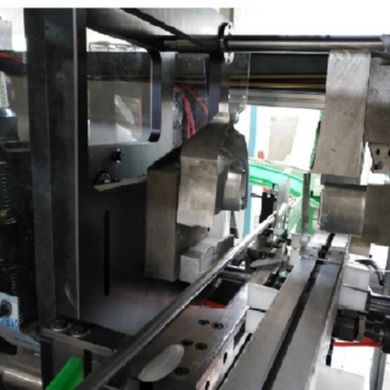 Máy thổi khuôn quay ISO 2500 chiếc / H Máy làm chai 1500KG