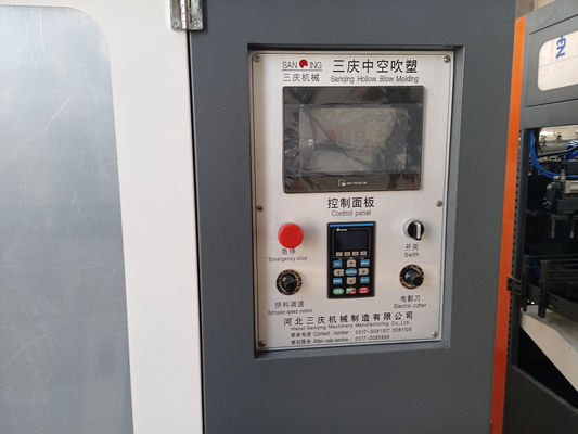 Máy thổi khuôn 4 khoang đôi trạm tự động cho chai